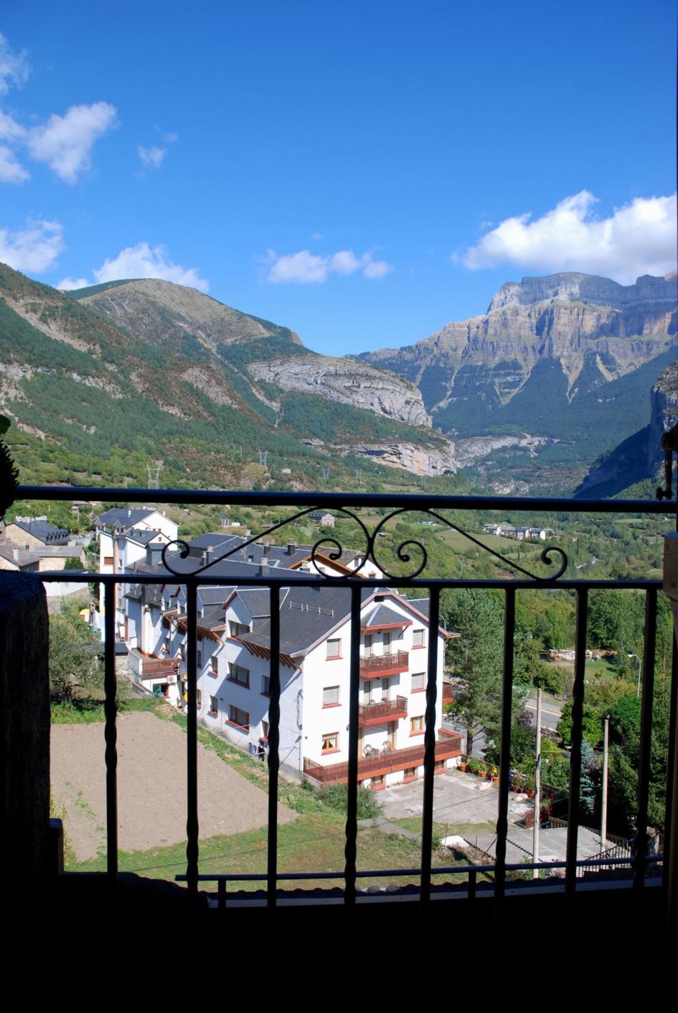 Apartamento El Patio Casa Cajal Torla Eksteriør bilde